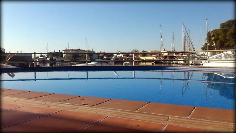 Apartmán Global Immo 3248 Les Marines Roses 0*,  Španělsko